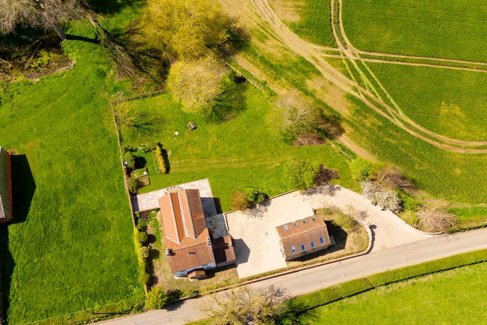Ferienwohnung The Loft - Rural Setting With Parking Bishop Monkton Exterior foto